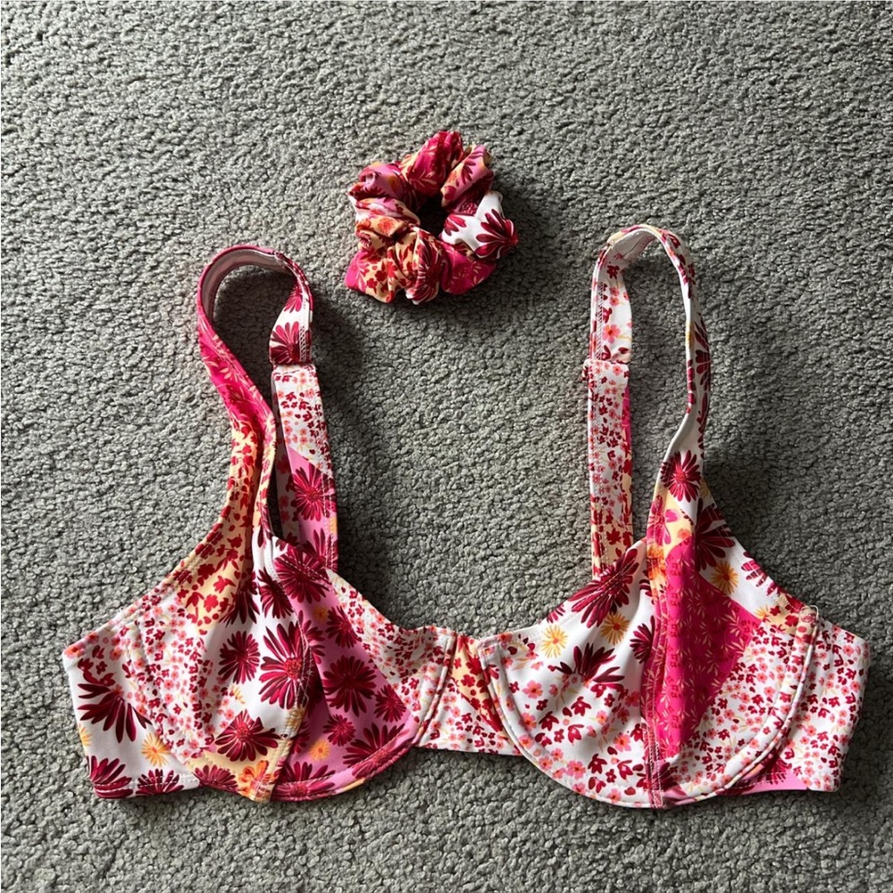 RETIRED- Kulani Kini Top (Sahara) and matching scrunchie